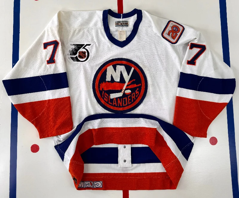 New York Islanders 1991-1992 Pierre Turgeon NHL Hockey Jersey (48/Large)