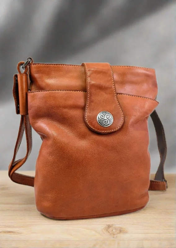 Lee River Leather Torc Bag | Brown